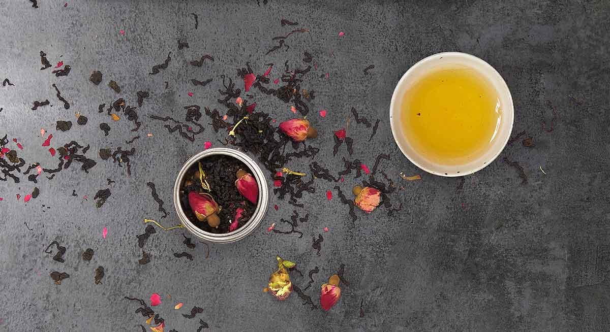 深圳VI设计  深圳VI策划  茶查理花茶VI形象设计  场景设计