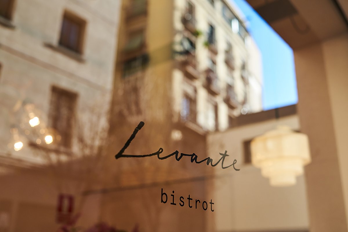 LEVANTE 餐厅vi品牌店面图形设计赏析，vi设计，品牌vi设计，餐厅vi设计，图形设计，餐厅品牌vi设计，品牌包装设计，深圳vi设计，左右格局