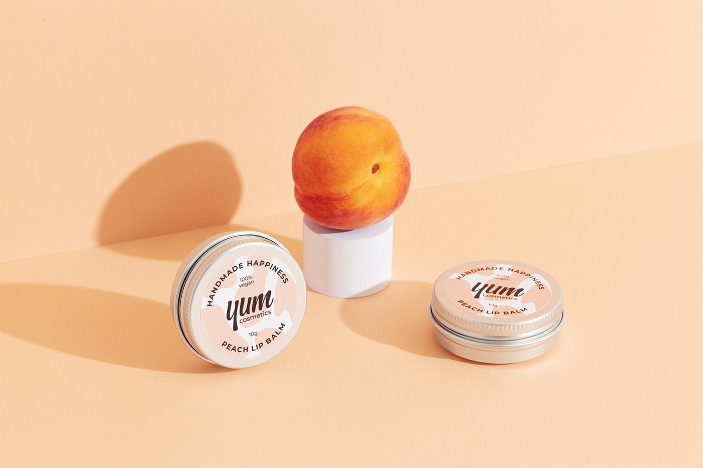 Yum高级手工零售化妆品精品店品牌VI设计，化妆品VI设计，高端VI设计，品牌视觉设计，深圳VI设计，左右格局