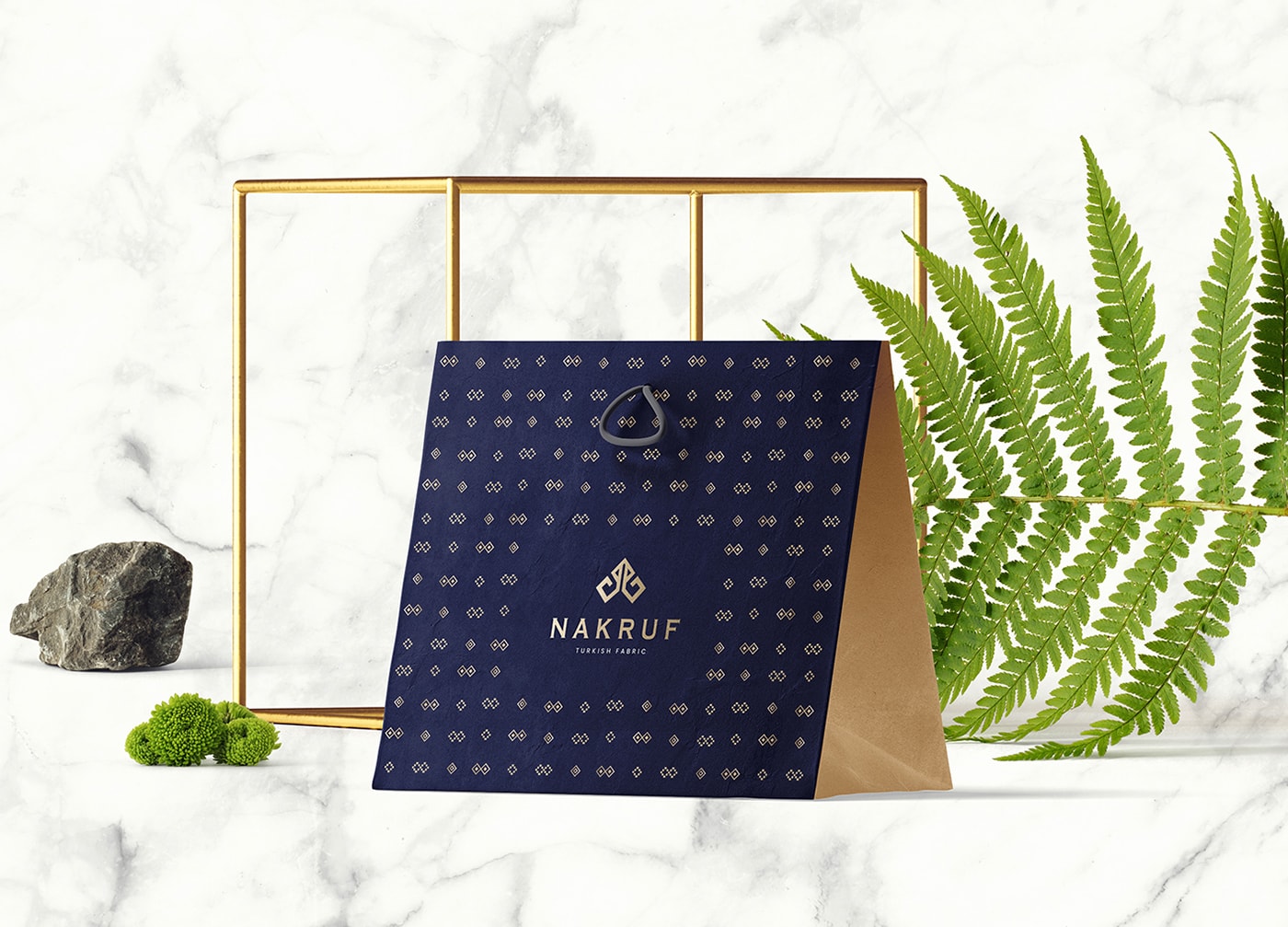 Nakruf 现代时尚服装VI设计——品牌形象全案策划，服装VI设计，品牌视觉设计，品牌全案策划，深圳VI设计，左右格局