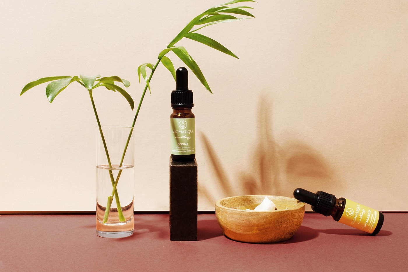 高端天然香薰化妆品品牌包装VI设计案例，化妆品VI设计，品牌包装设计，VI形象设计，高端VI设计